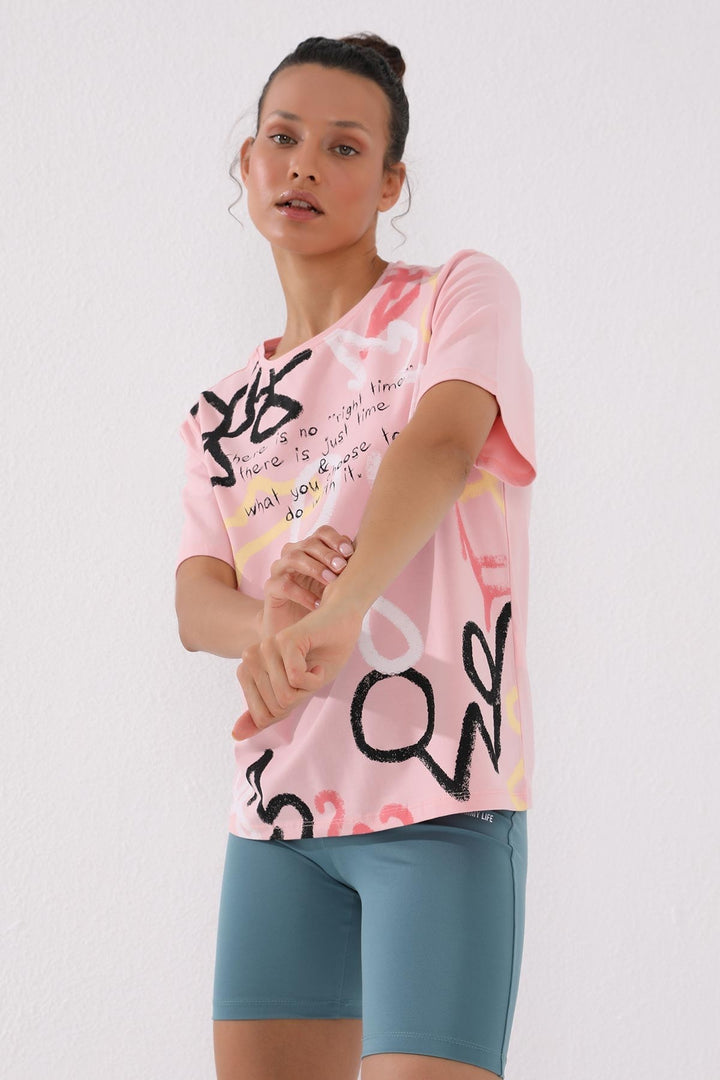 TMY Pink Mixed Patterned Printed Round Neck Women's Oversize T-Shirt - 97132 - Bellinzona