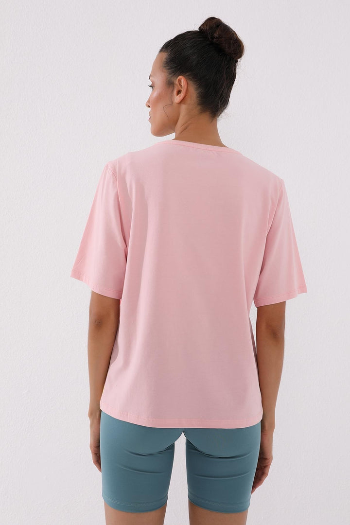 TMY Pink Mixed Patterned Printed Round Neck Women's Oversize T-Shirt - 97132 - Bellinzona