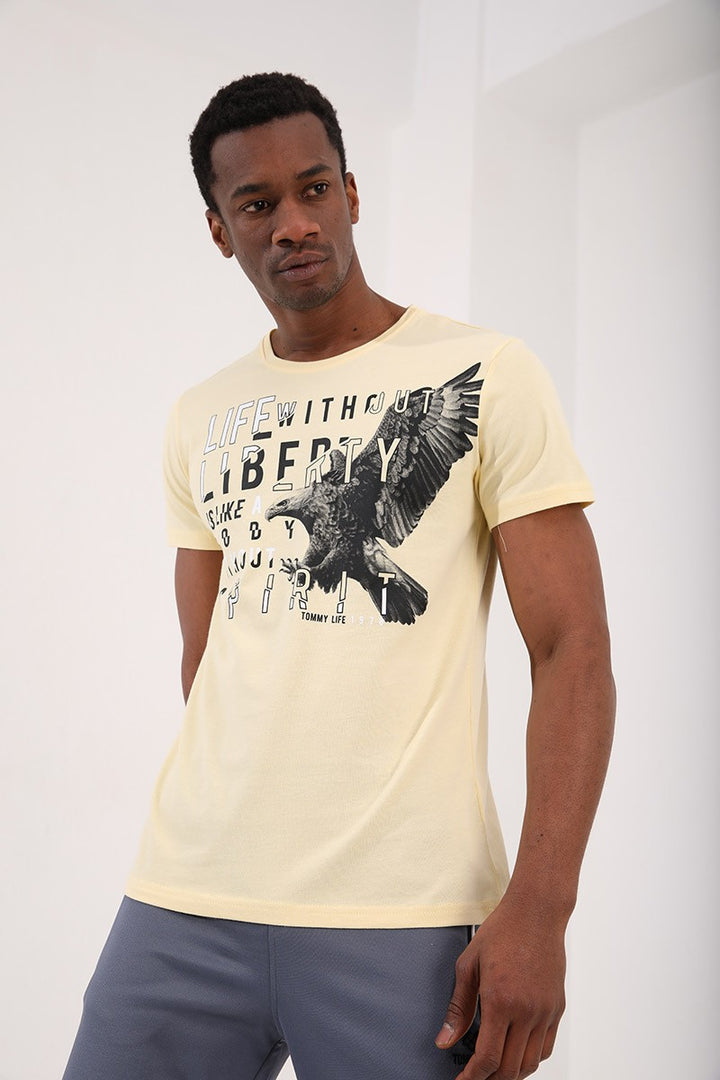 TMY Yellow Eagle Printed Standard Mold O Neck Men's T-Shirt - 87932 - Cananea