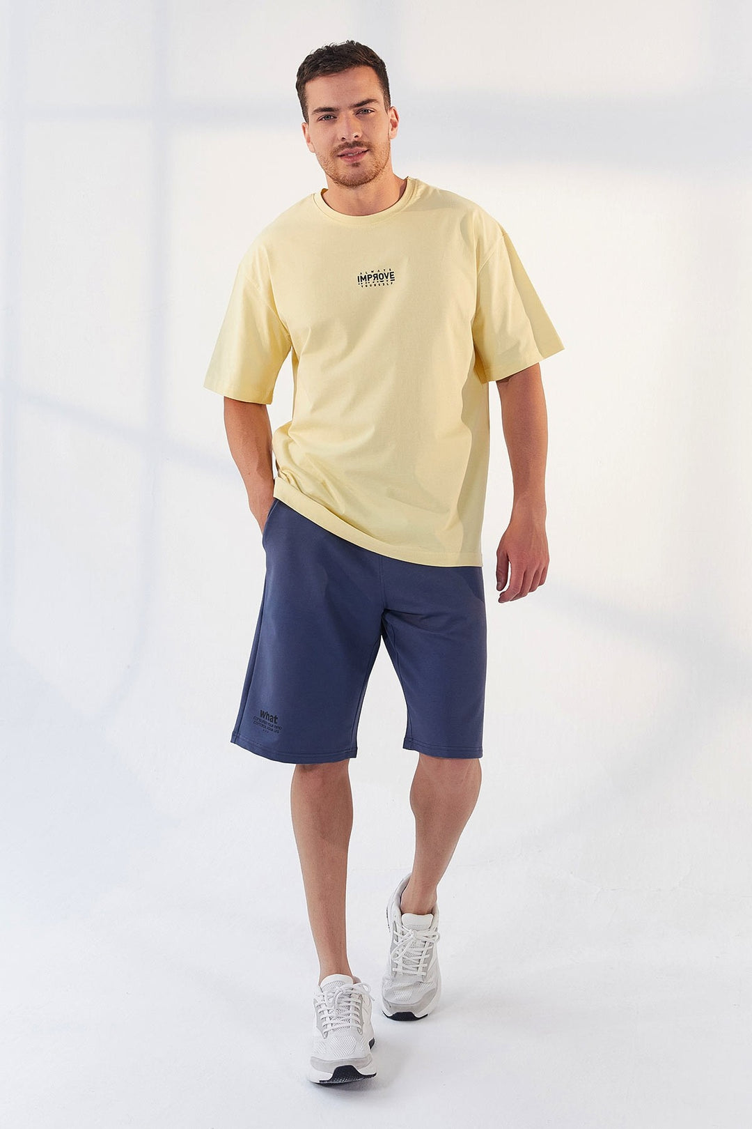 TMY Yellow Small Print O Neck Men's Oversize T-Shirt - 87985 - Lippstadt
