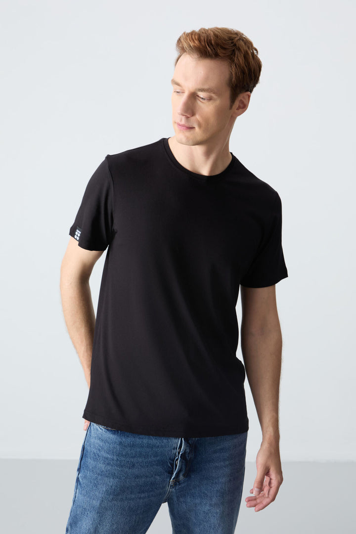 TMY Black Men's Basic Short Sleeve Standard Fit Crew Neck T-shirt - 87911 - Tepatitlán de Morelos