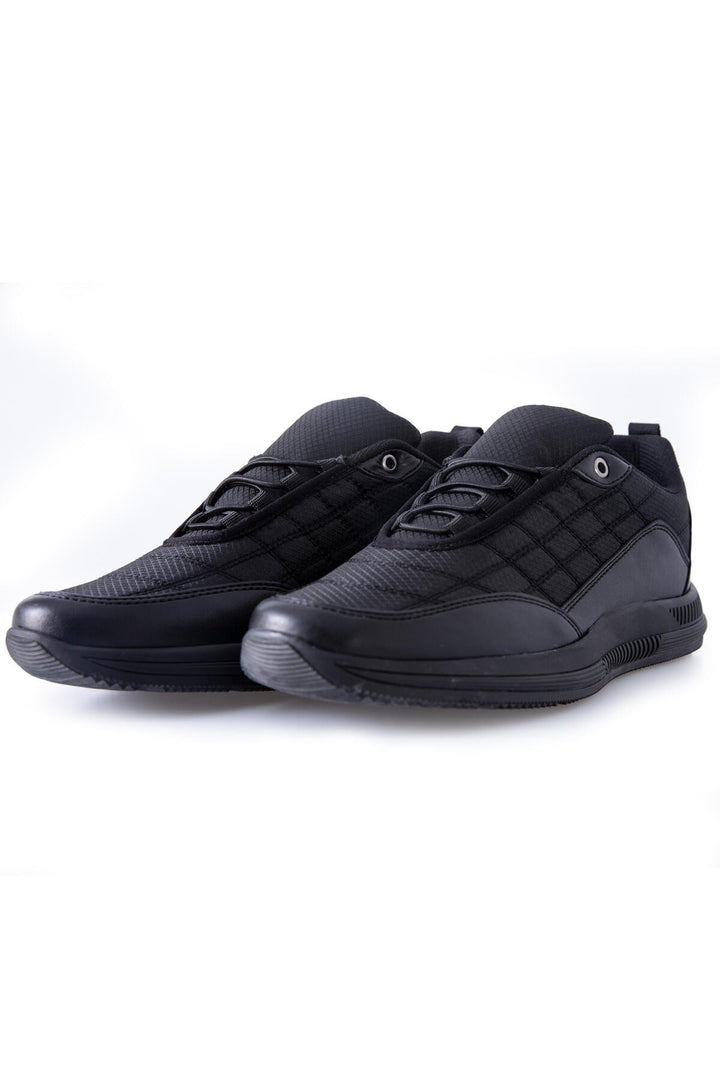 TMY Men's Sport Shoes with Black Laces and Quilted Faux Leather Details - 89096 - San Luis de la Paz
