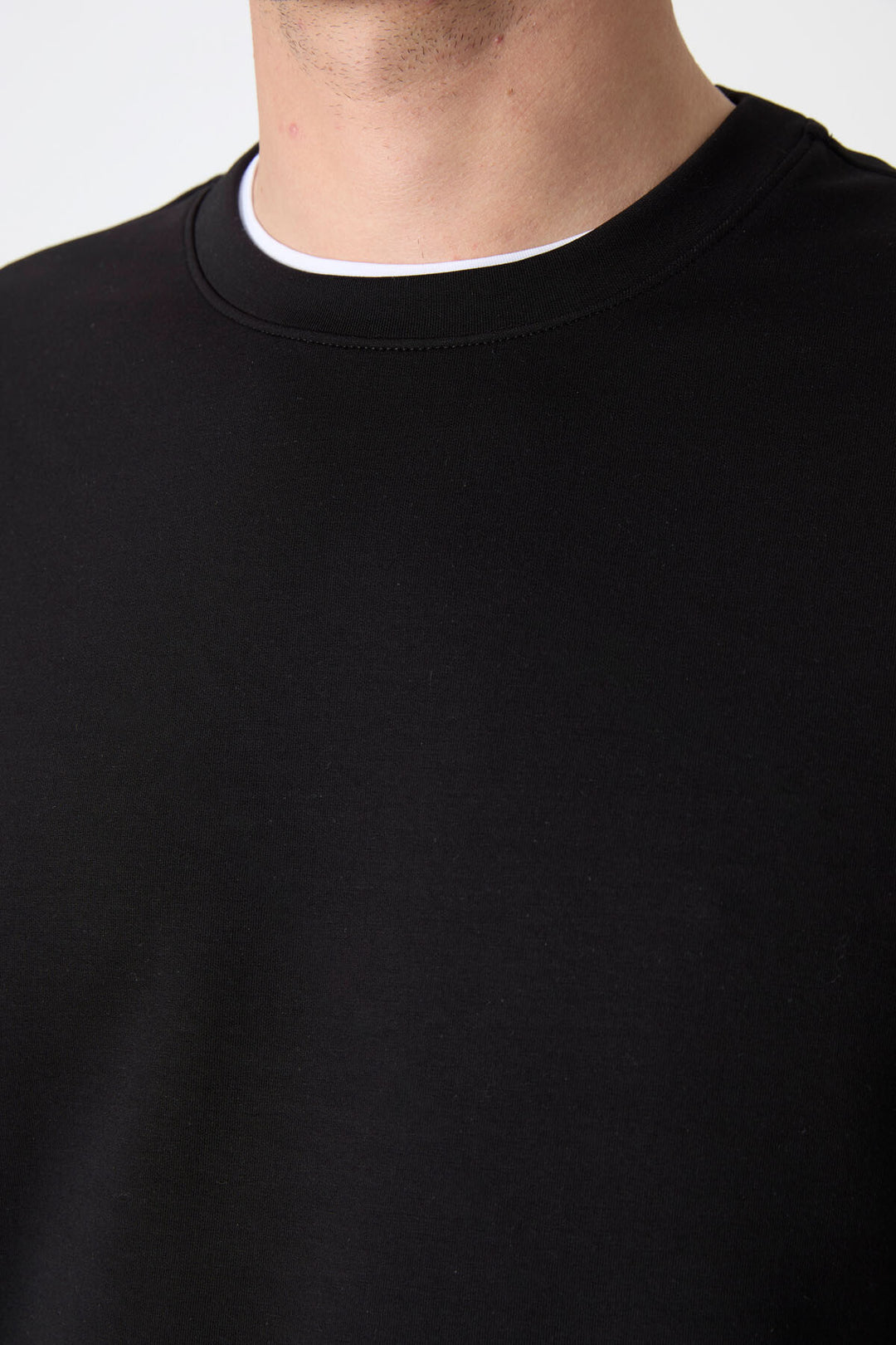 TMY Black Basic Round Neck Comfort Fit Men's Sweatshirt - 88053 - Goose Creek