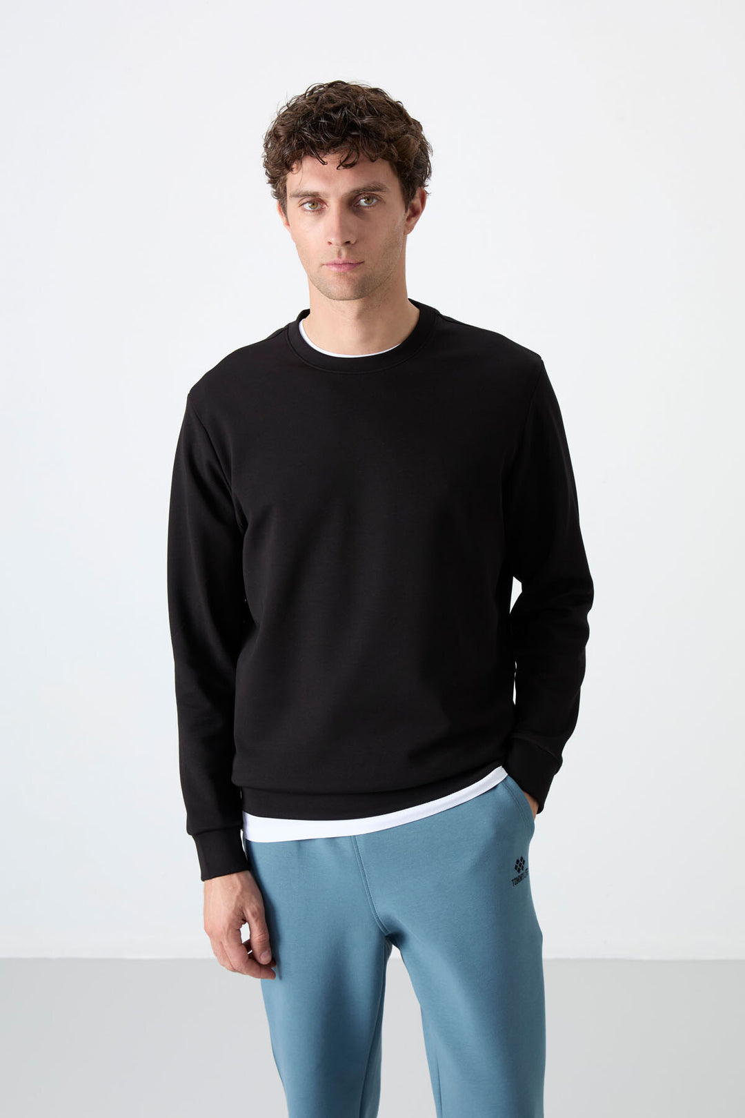 TMY Black Basic Round Neck Comfort Fit Men's Sweatshirt - 88053 - Goose Creek
