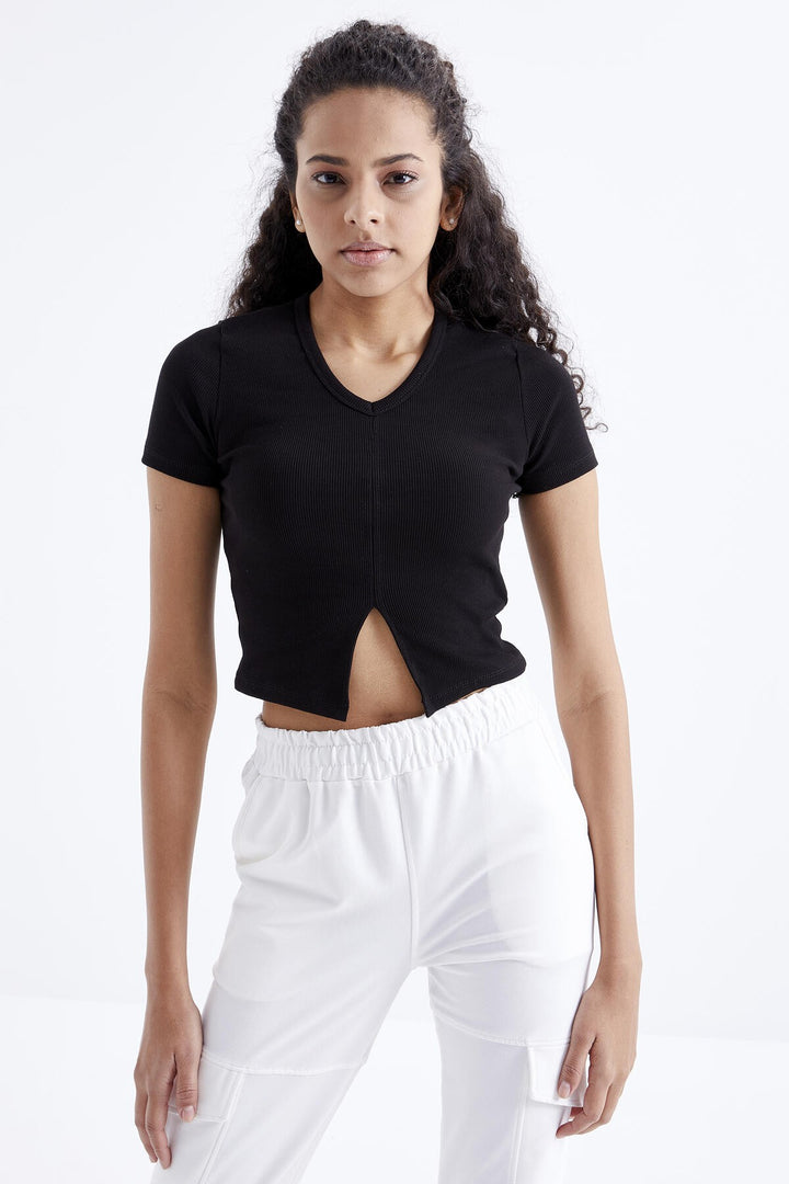 TMY Black Basic Front Slit V Neck Women's Crop Top T-Shirt - 97206 - Independence