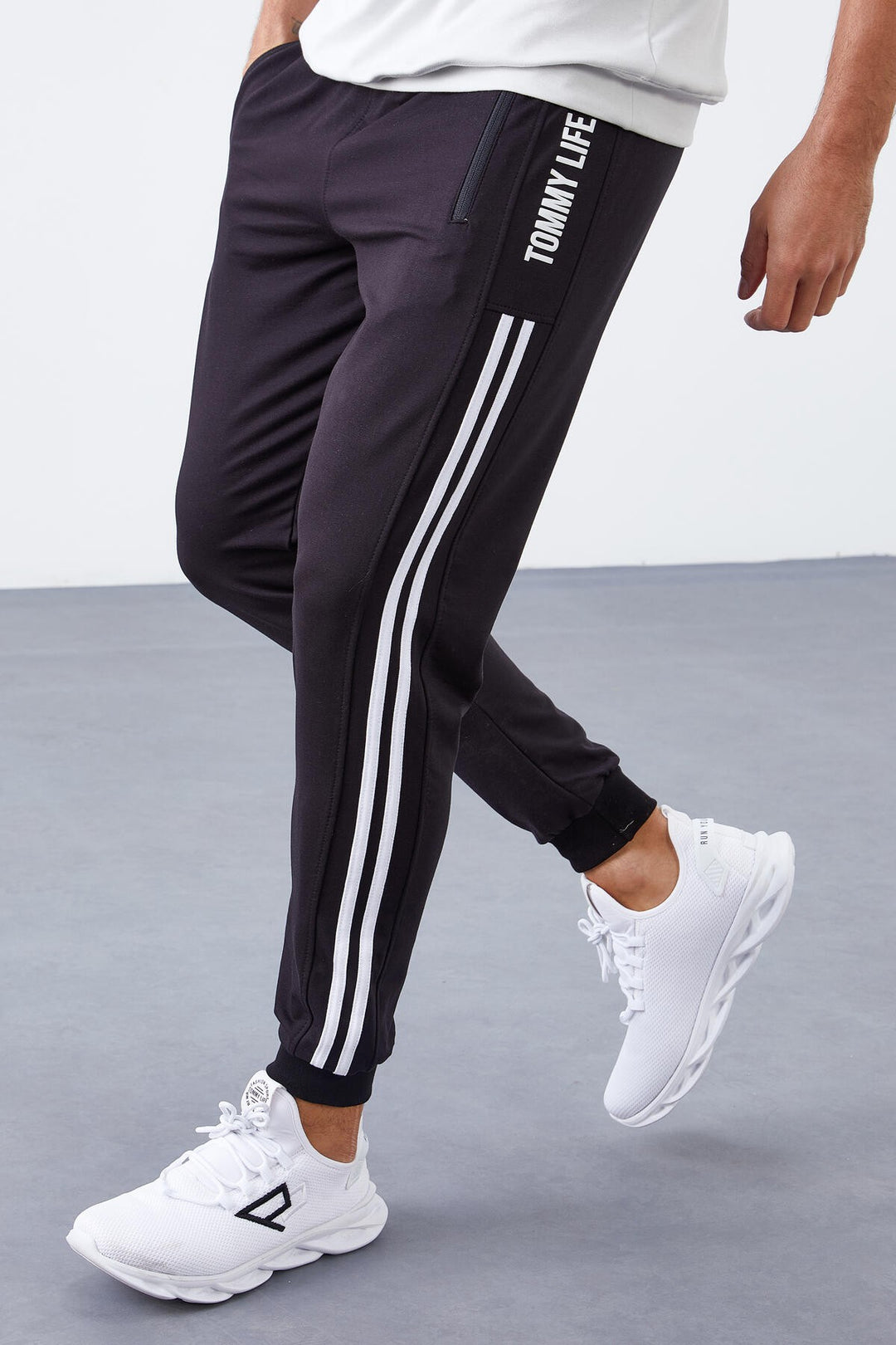 TMY Black - White Double Piped Standard Mold Jogger Men's Sweatpants - 84694 - Heilbronn