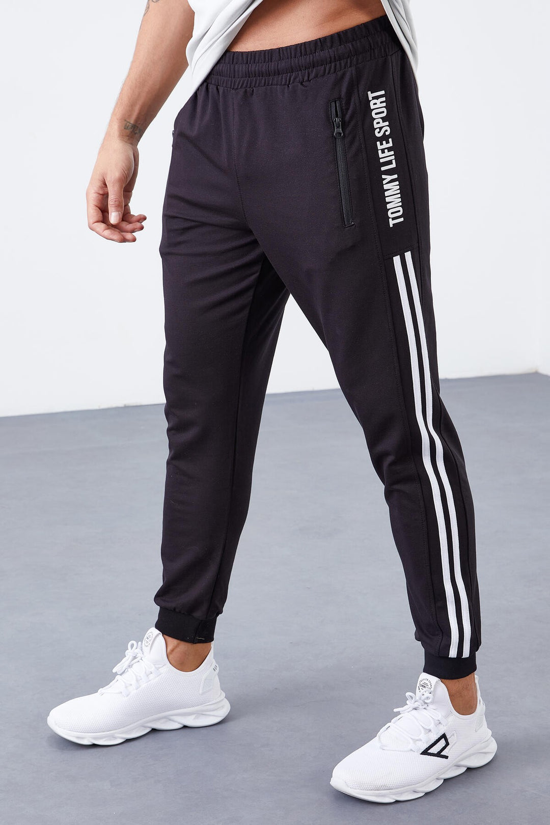 TMY Black - White Double Piped Standard Mold Jogger Men's Sweatpants - 84694 - Heilbronn