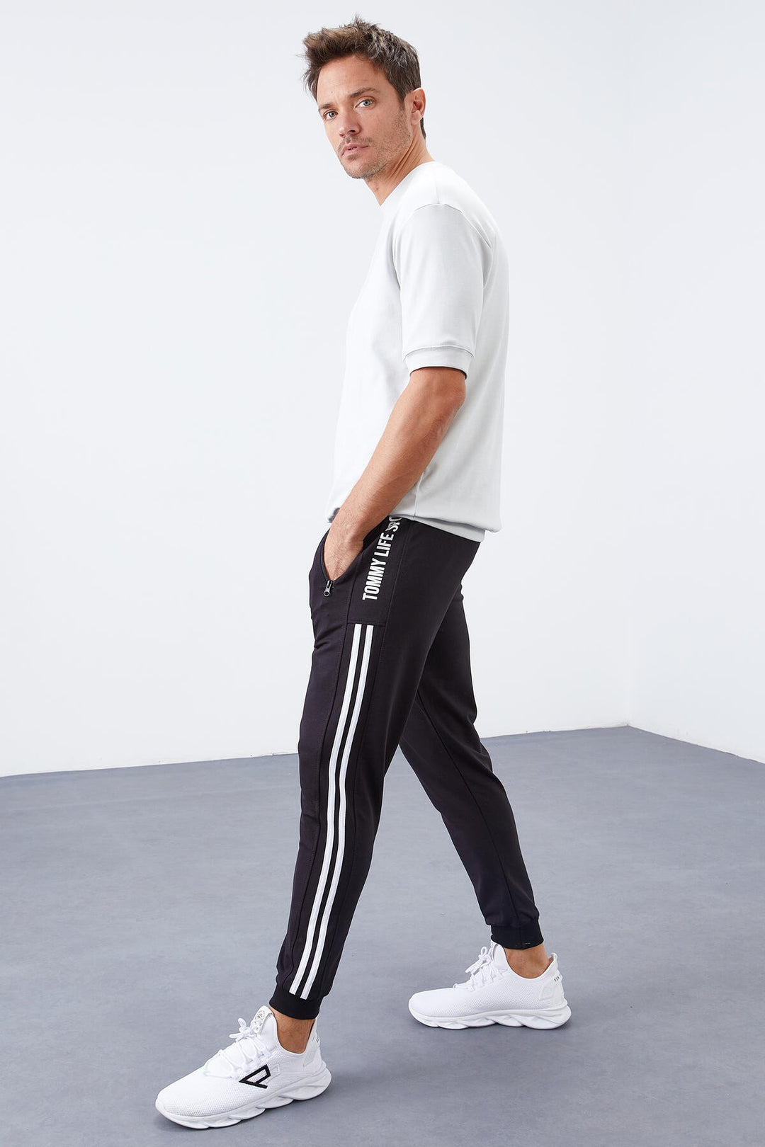 TMY Black - White Double Piped Standard Mold Jogger Men's Sweatpants - 84694 - Heilbronn