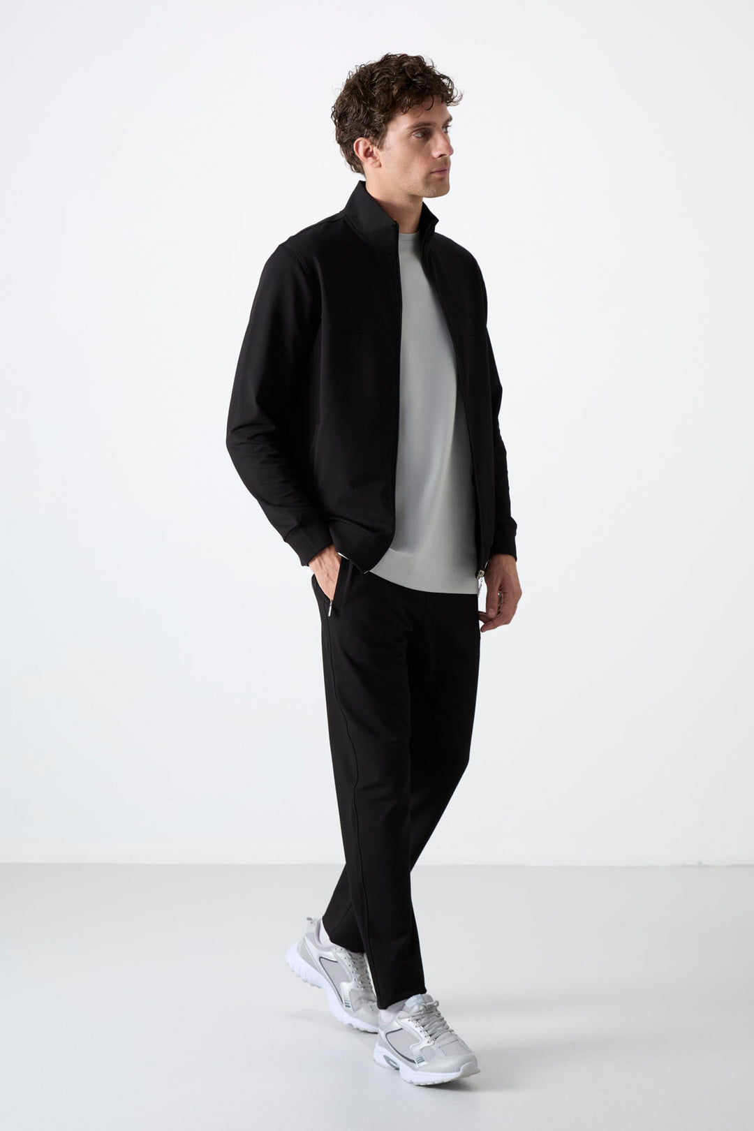 TMY Black High Neck Zippered Comfort Fit Classic Cuff Men's Tracksuit - 85072 - Meriden