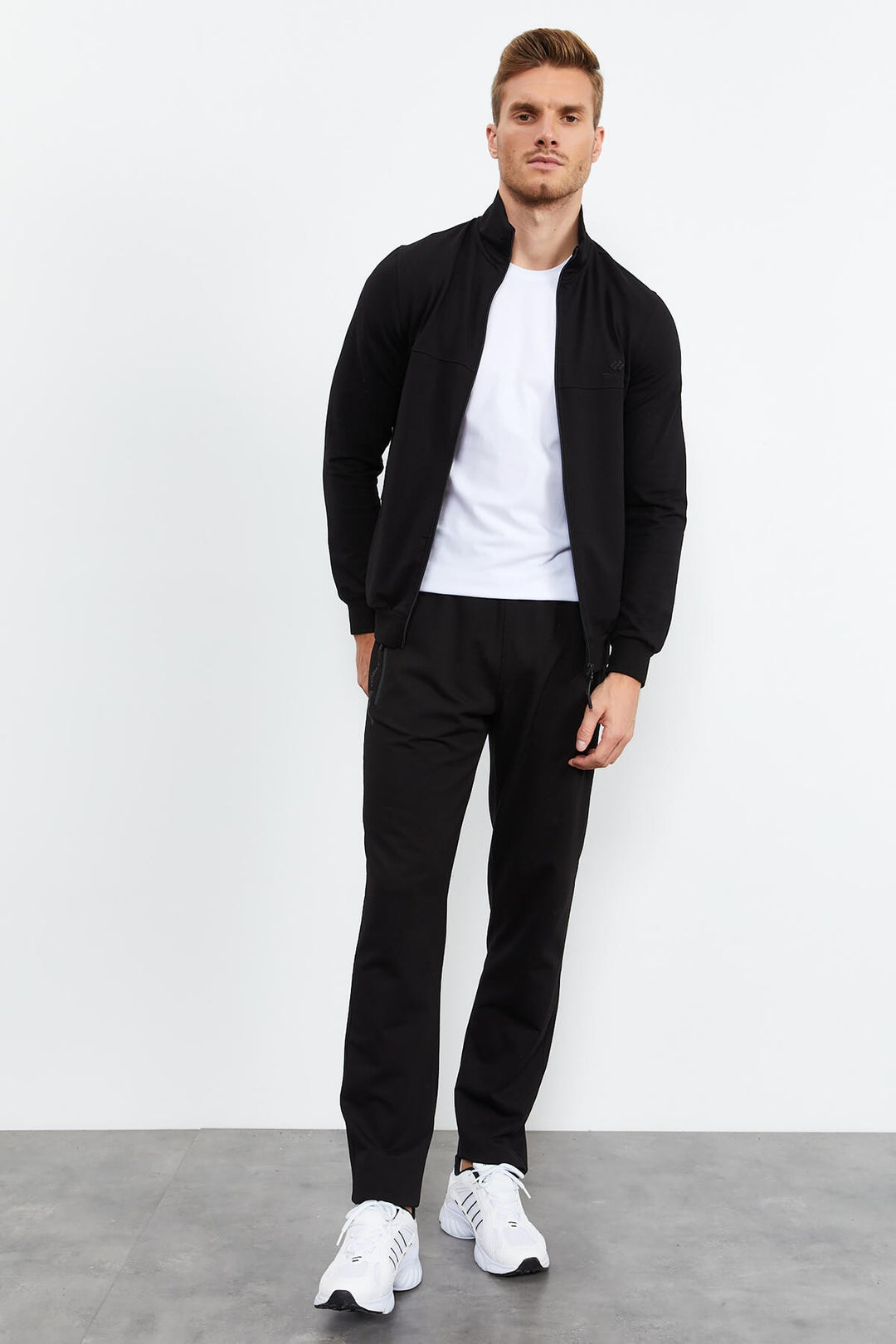 TMY Black High Neck Zippered Standard Fit Classic Cuff Men's Tracksuit - 85152 - Dunwoody