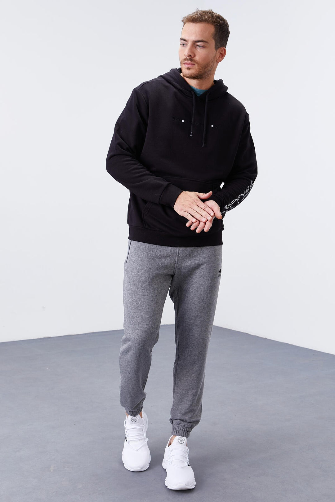 TMY Black Arm Printed Hooded Comfortable Fit Men's Sweatshirt - 88038 - Clermont-Ferrand