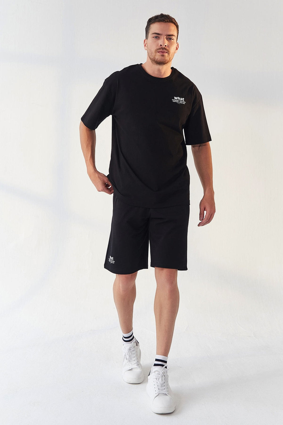 TMY Black Small Text Printed O Neck Men's Oversize Bermuda Shorts Set - 85156 - Jiménez