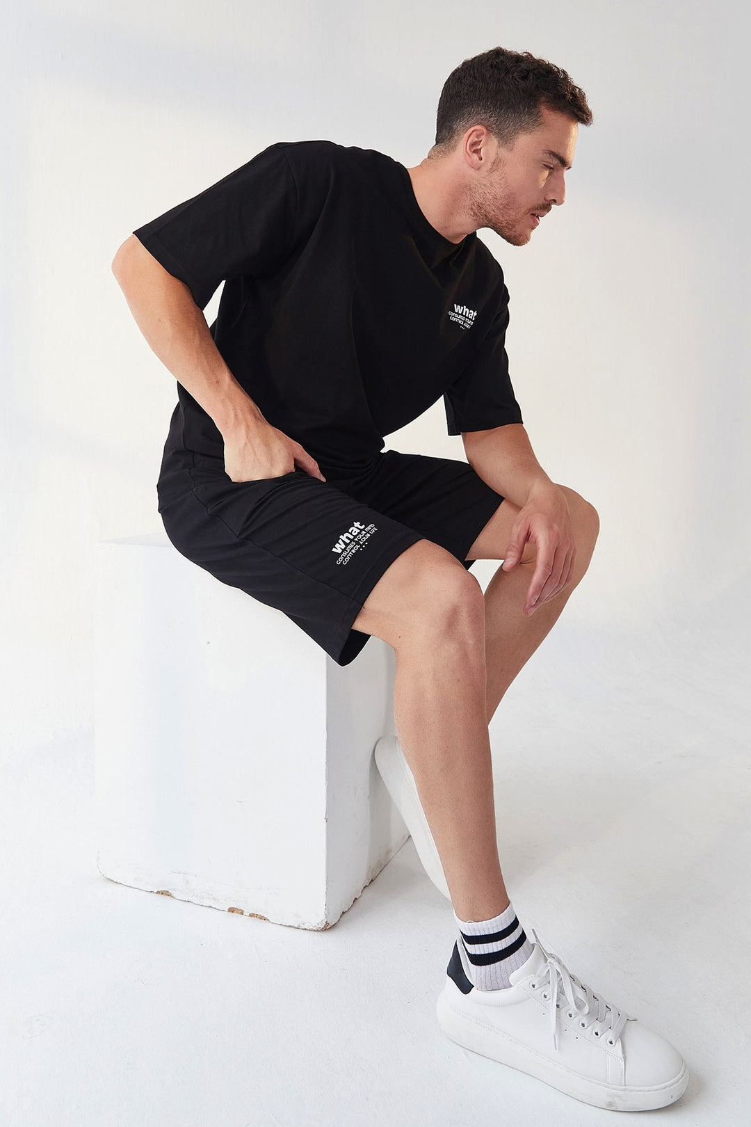 TMY Black Small Text Printed O Neck Men's Oversize Bermuda Shorts Set - 85156 - Jiménez