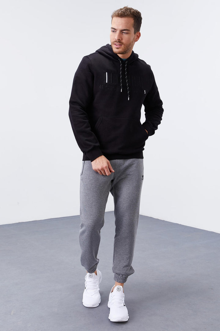 TMY Black Embroidered Kangaroo Pocket Standard Fit Hooded Men's Sweatshirt - 87839 - Kirchheim unter Teck