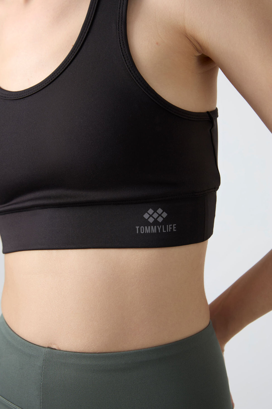 TMY Black Back Detail Slim Fit U Neck Women's Sports Bustier - 97120 - Alkmaar