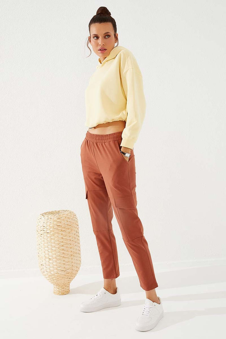 TMY القرفة عالية الخصر جيب البضائع مريحة تناسب سليم الساق Sweatpants المرأة - 94588 - Tangancícuaro de Arista