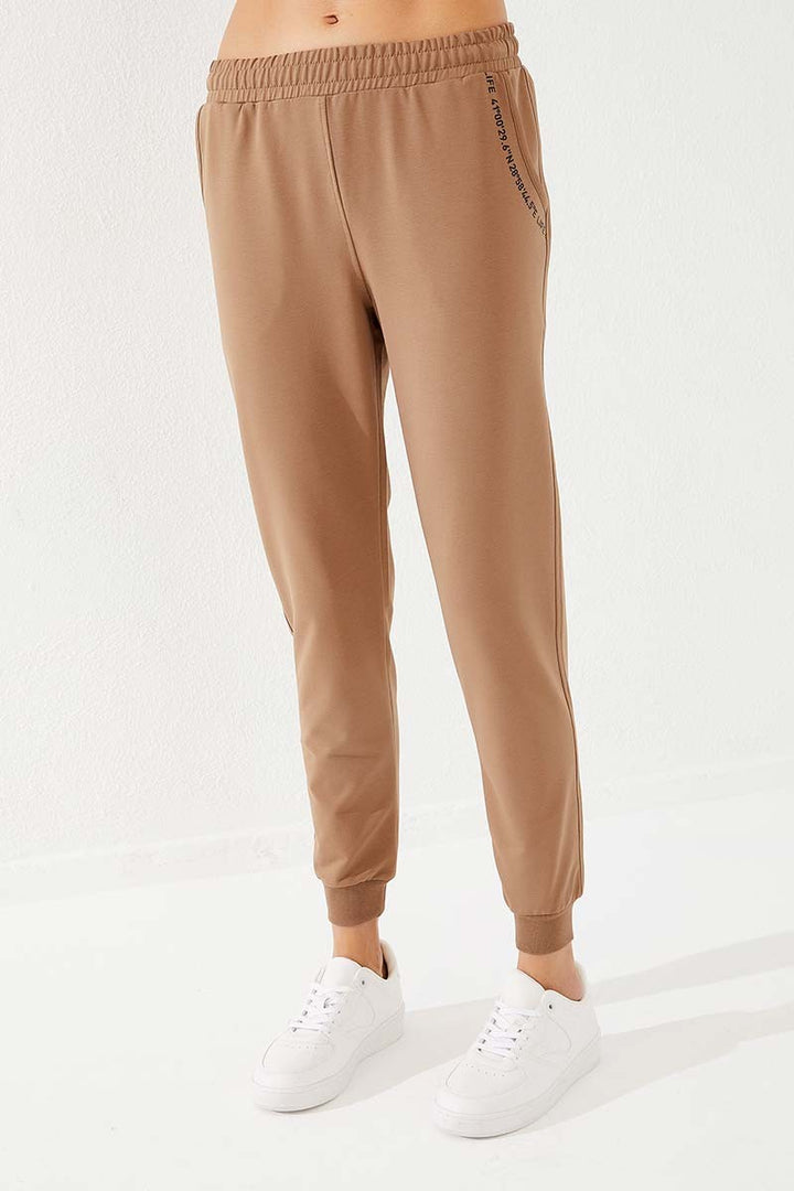TMY Soil Pressure Pocketed Jogger Comfortable Fit Cuffed Women's Sweatpants - 94574 - Amersfoort