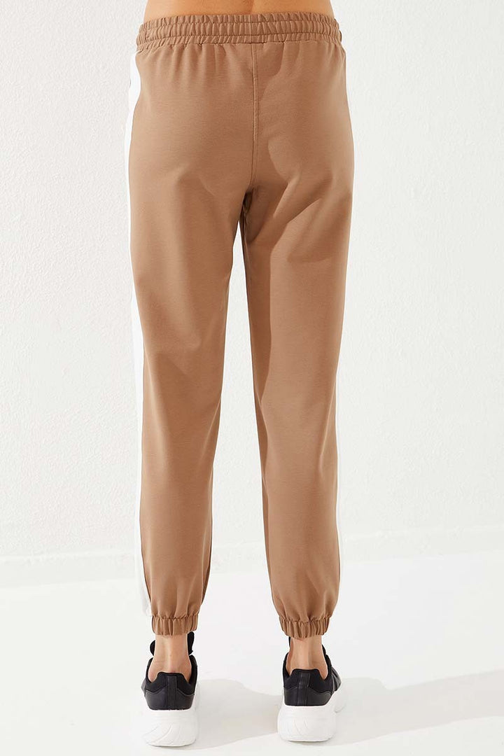TMY Earth Two-Color Striped Comfortable Fit Elastic Cuff Women's Sweatpants - 94582 - Levittown