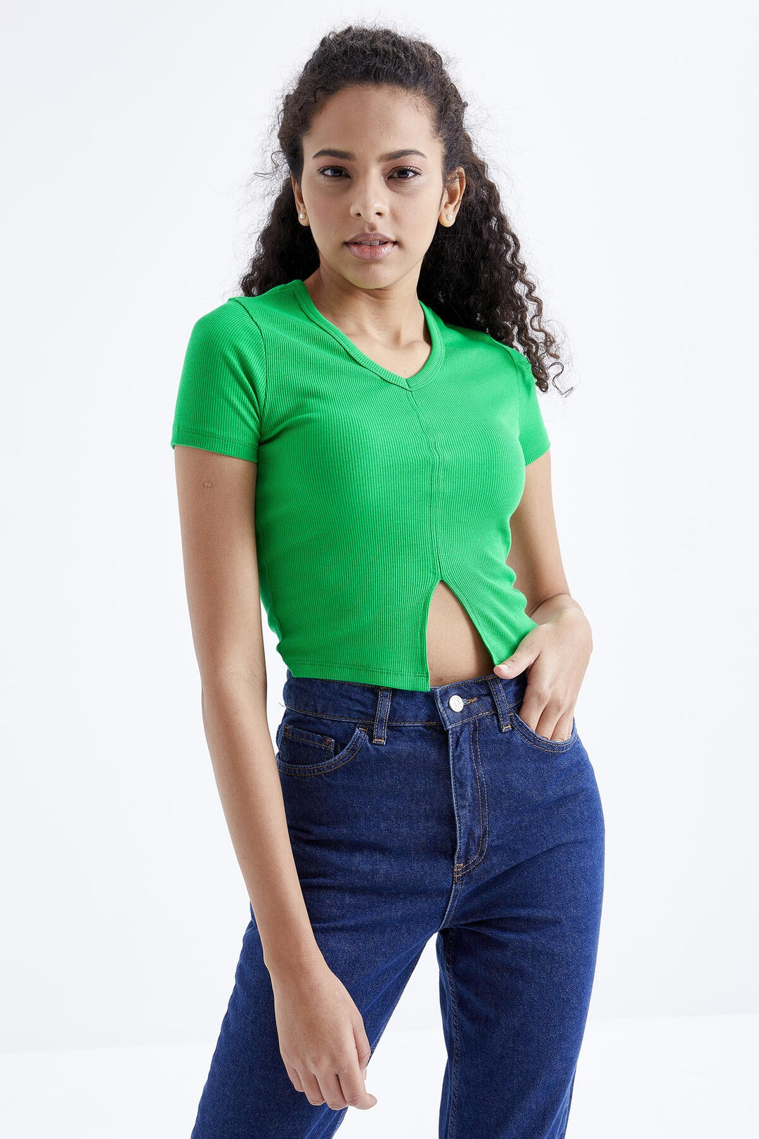 TMY Green Basic Front Slit V-Neck Women's Crop Top T-Shirt - 97206 - Warendorf