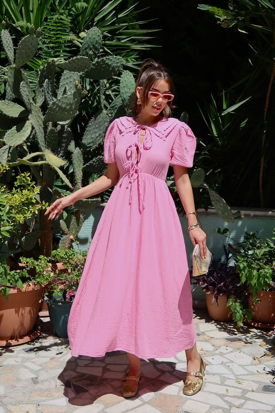 Pembe Bebe Yaka Bağlamalı Astarlı Uzun Müslin Elbise - Chartres