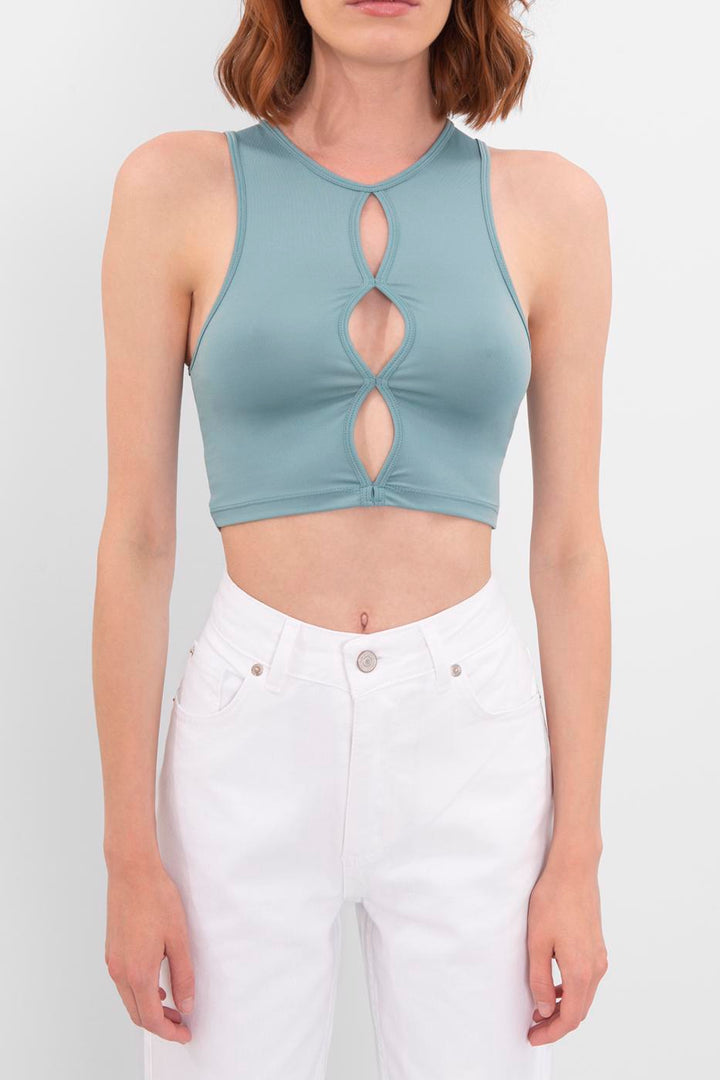 BSL Women Cut out detailed sleeveless crop top - Kaufbeuren