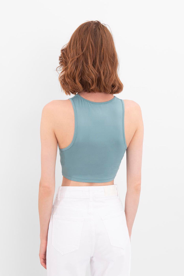 BSL Women Cut out detailed sleeveless crop top - Kaufbeuren
