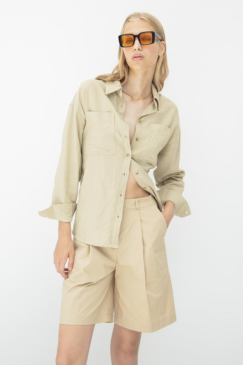 BSL Women Pleated Bermuda Shorts - Weißenfels