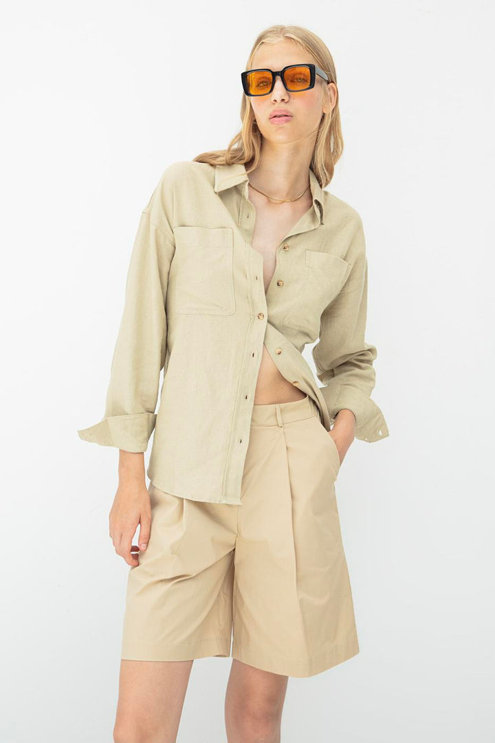 BSL Women Pleated Bermuda Shorts - Weißenfels