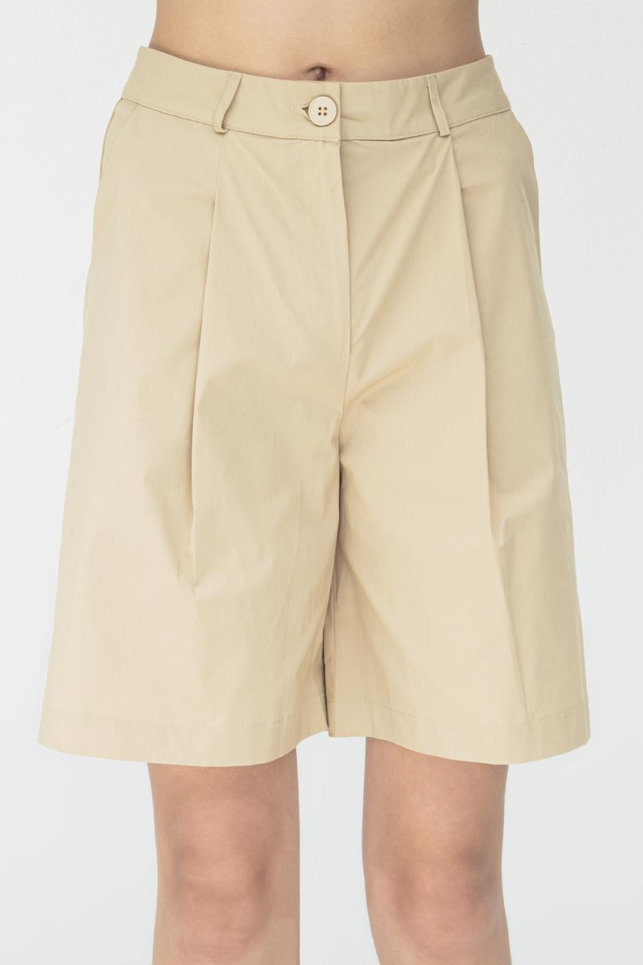 BSL Women Pleated Bermuda Shorts - Weißenfels