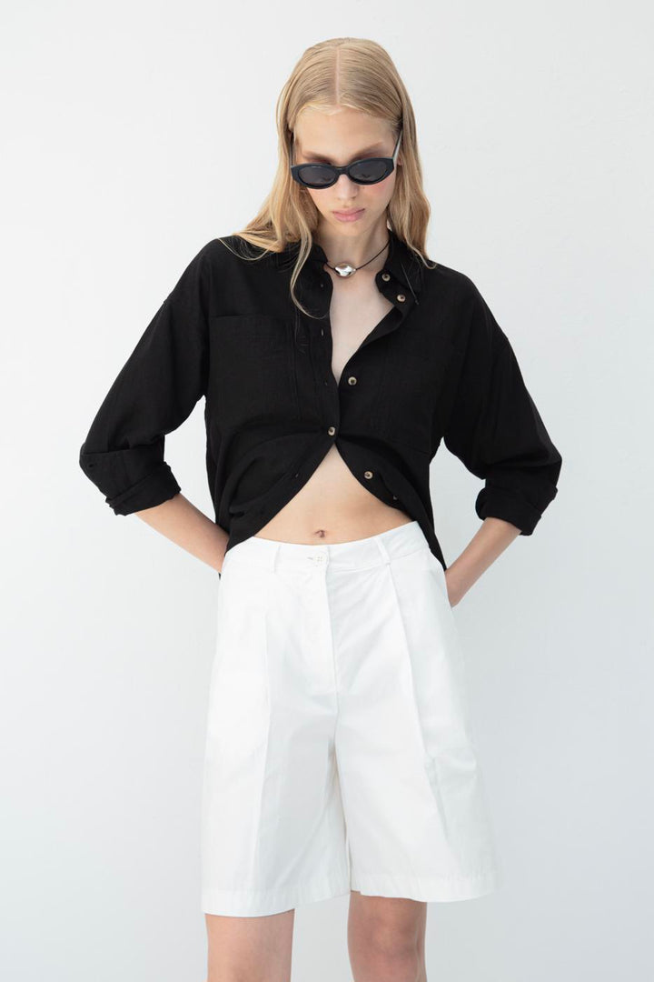 BSL Women Pleated Bermuda Shorts - Mobile