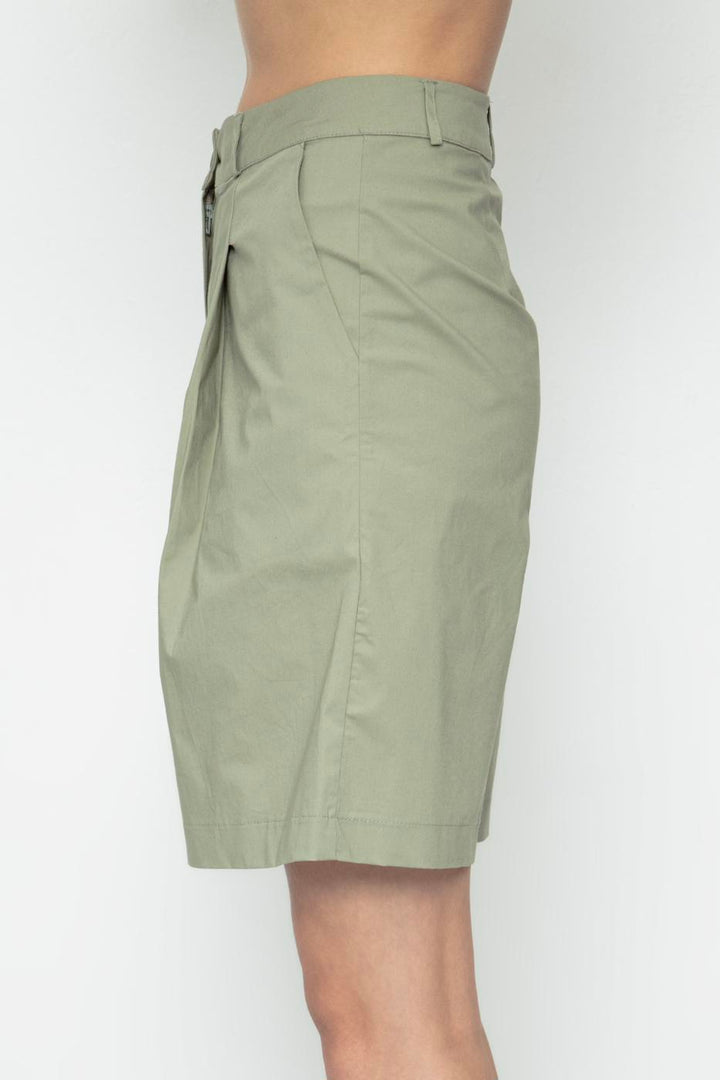 BSL Women Pleated Bermuda Shorts - Chatham