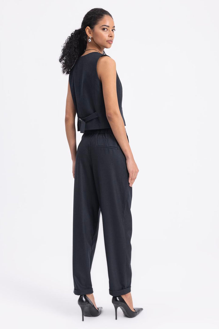 BSL Women Pleated Carrot Trousers - Sesimbra
