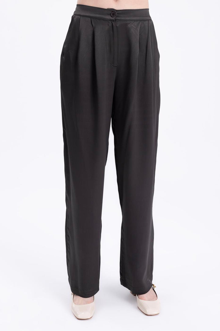 BSL Women Pleated Satin Pants - Mansfield