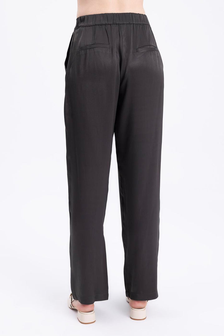 BSL Women Pleated Satin Pants - Mansfield