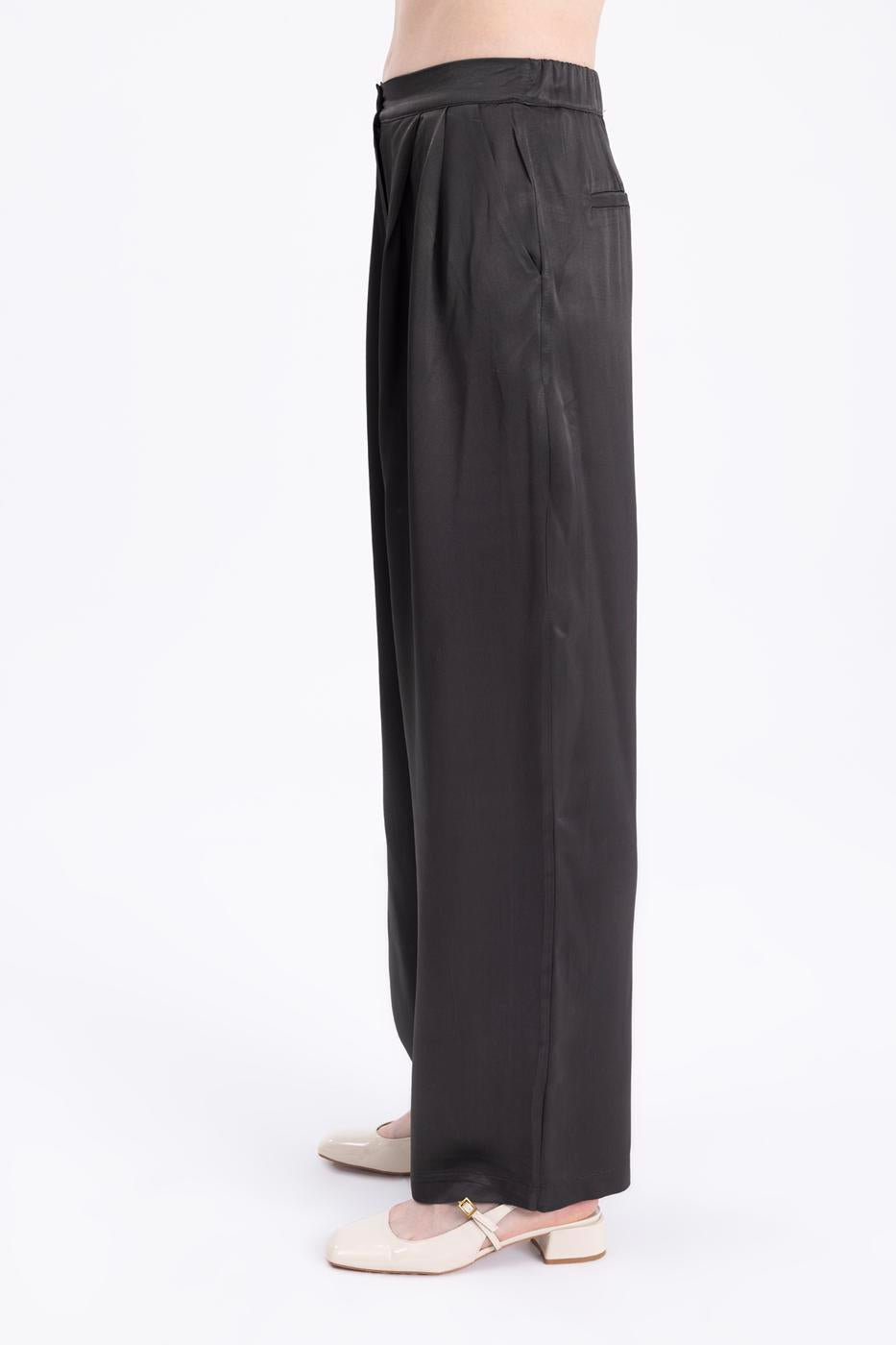 BSL Women Pleated Satin Pants - Mansfield