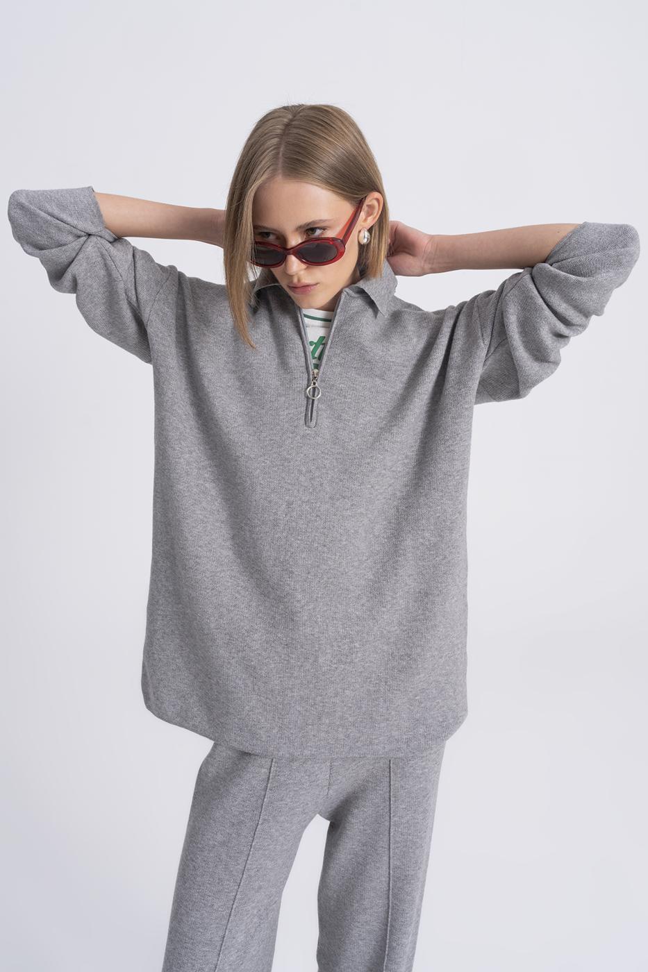 BSL Women Polo Neck Oversize Knitwear Sweater - Villa del Carbón
