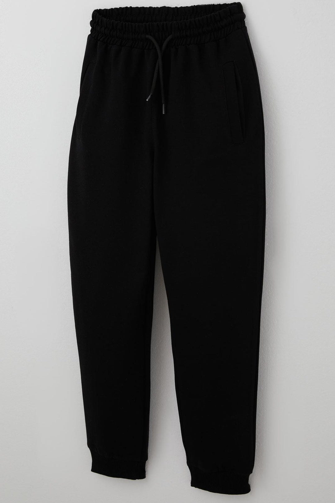 BRE Poyraz Kids Boys' Sweatpants with Drawstring, Pockets, and Elastic Waistband, 92 Years, Black. - Drummondville