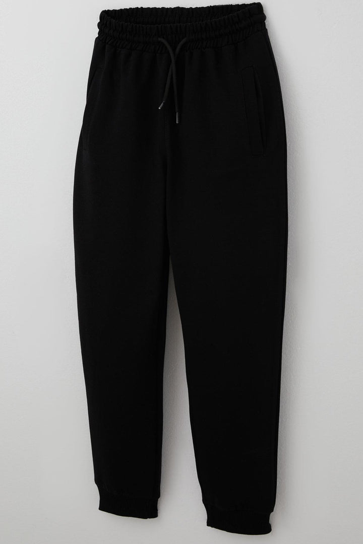 BRE Poyraz Kids Boys' Sweatpants with Drawstring, Pockets, and Elastic Waistband, 92 Years, Black. - Drummondville