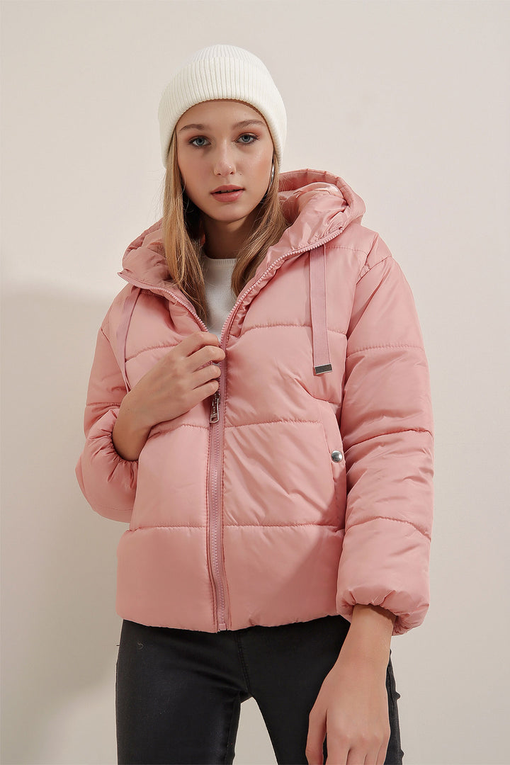 BGD Women Hooded Puffer Jacket - Powder - Jocotitlán