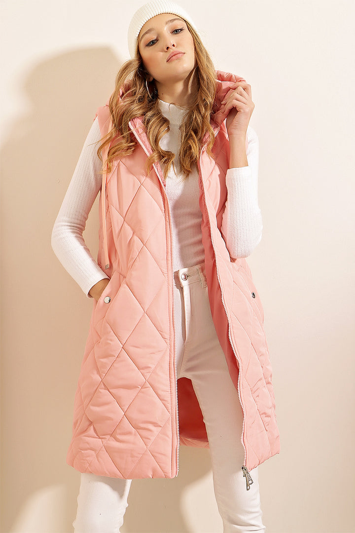 BGD Women Hooded Long Puffer Vest - Powder - Acatzingo