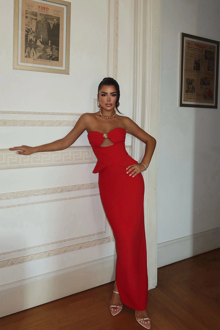 EYY Women Red Strapless Dress with Pocket Detail - Halle