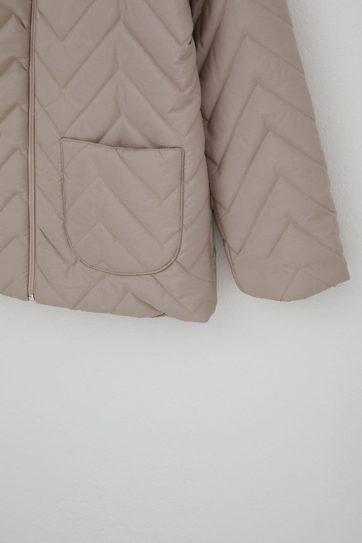 BRE Reycan Boy's Quilted Jacket with Zipper Plush Detail 5-8 Years, Stone - Whittier