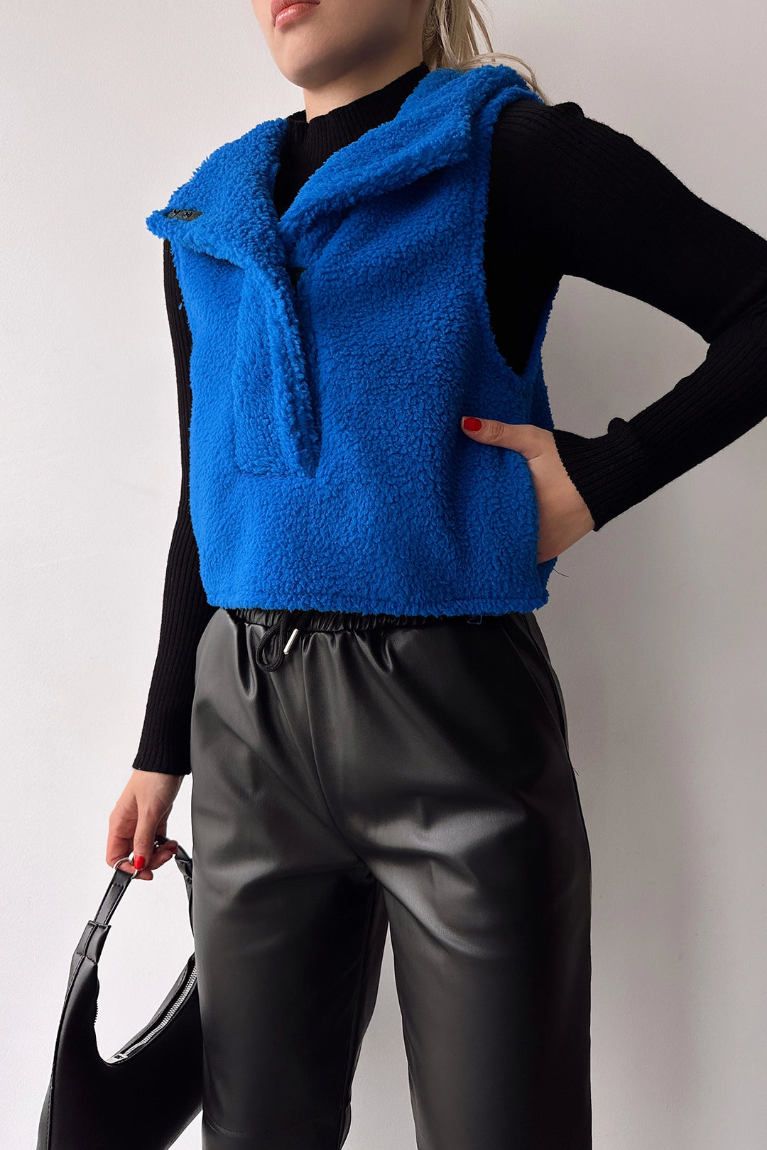 Saks Hooded Front Zippered Sleeveless Welsoft Sweatshirt BC231023 - Merced