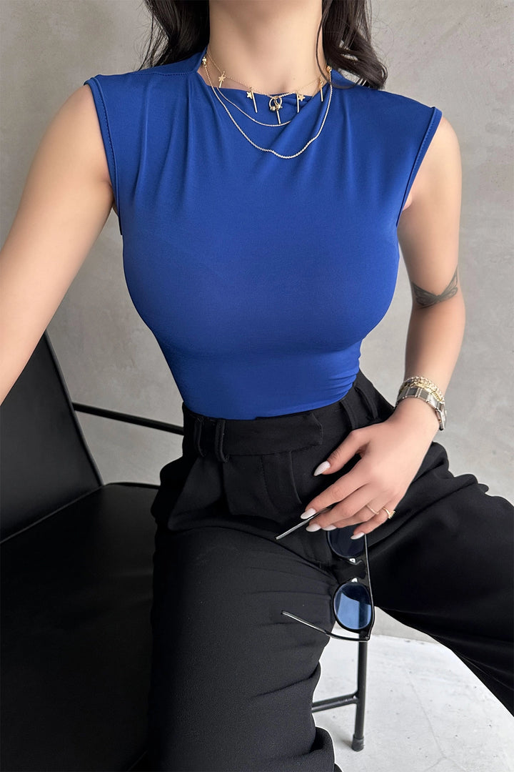 Saks Backless Buzzy Blouse BCDF-252162 - Macuspana