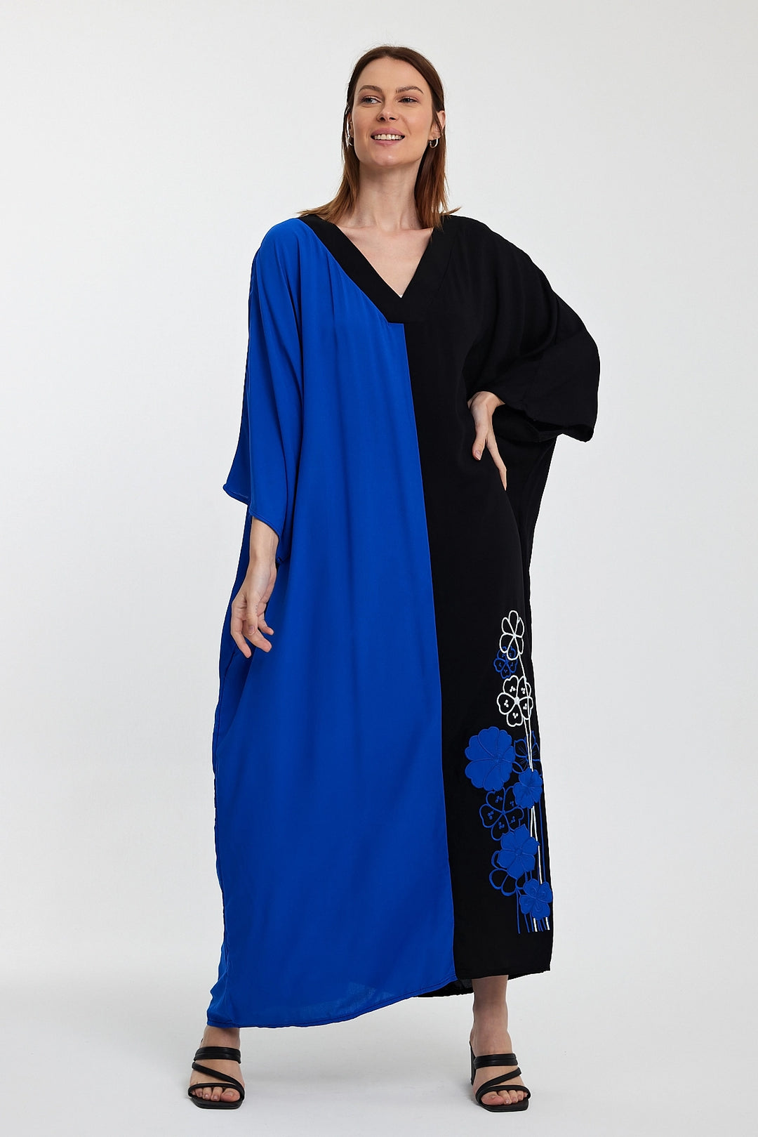 Maxi Boy Saks V Neck Embroidered Color Block Long Shirt Dress BCVL-24958 - Valle de Santiago