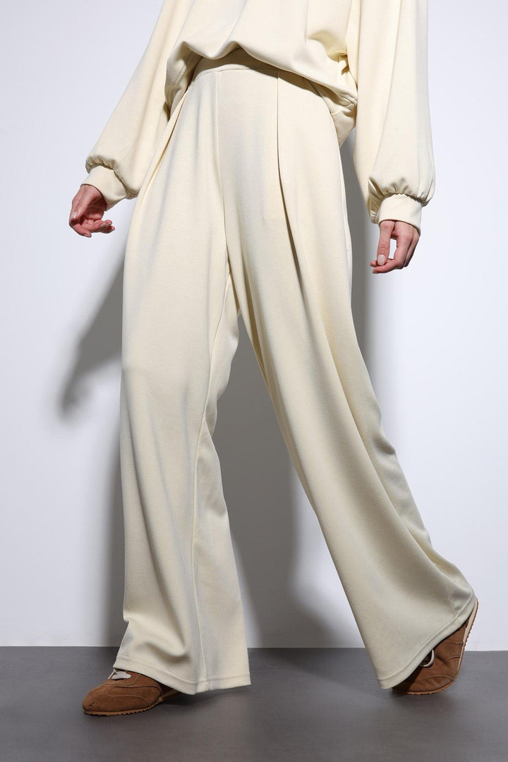 ANT Antioch Yellow Wide Leg Relaxed Women's Suit - Beveren