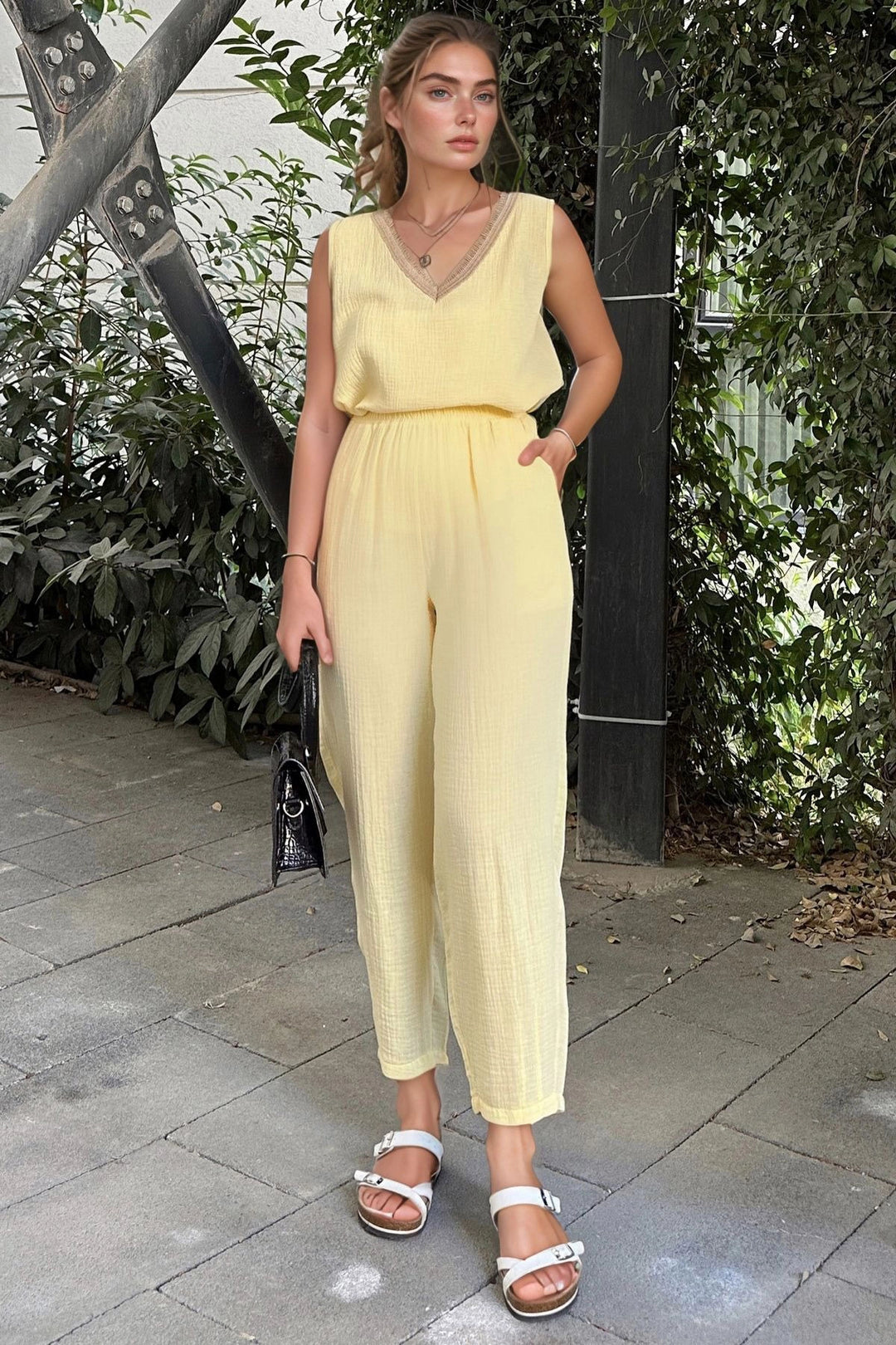 Yellow Muslin Elastic Waist Loose Fit Pants BCBSK-25700-3416 - Ixtlahuacán de los Membrillos