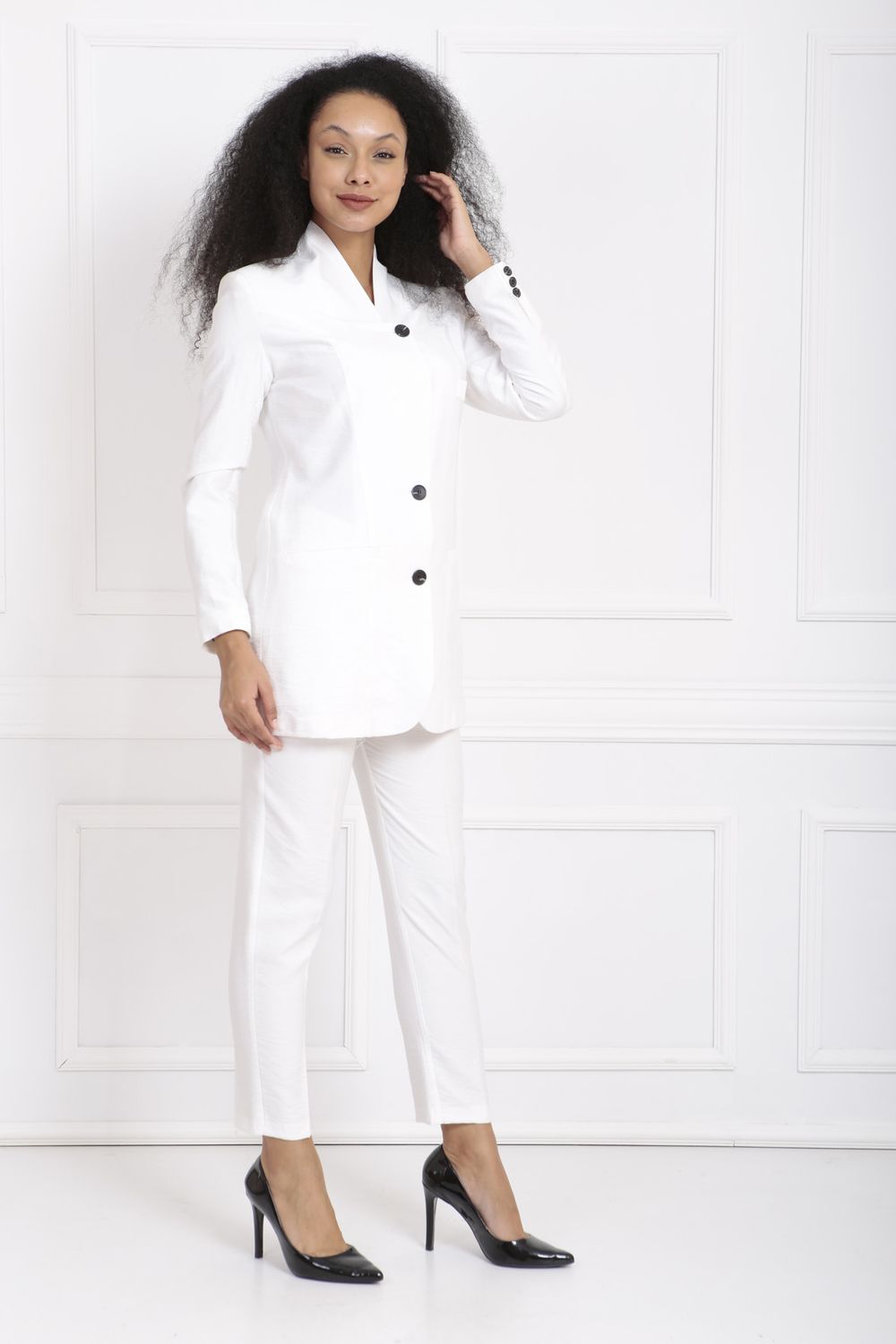 SNS Sense White Suit 2 Piece Suit - Ílion