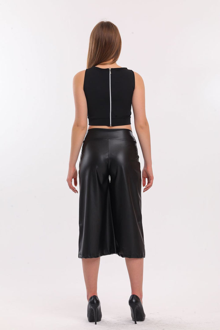 SNS Sense Black Infinity Leather Capri - Medicine Hat