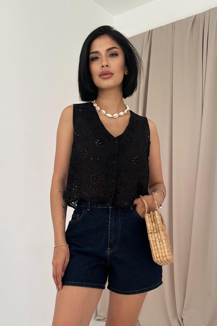 ELS Zero Sleeve Embroidered Blouse - Black - Prizren